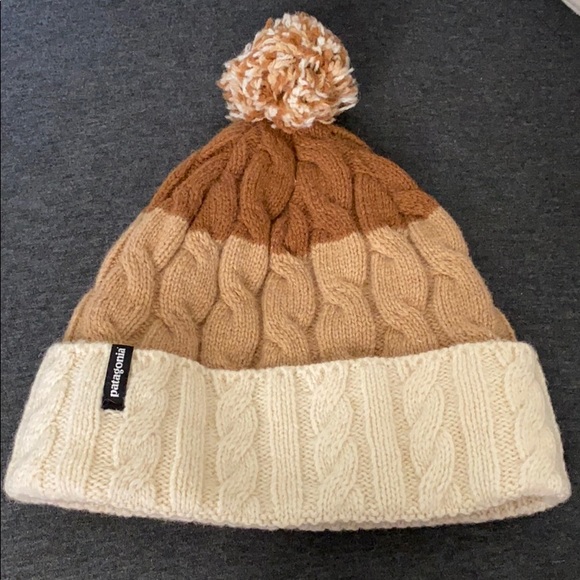 Patagonia Accessories - Patagonia beanie